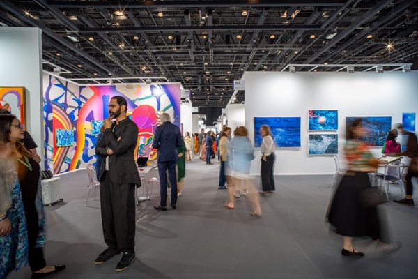 91 galleries at Art Dubai 2022 - March 11 > 13, 2022 @artdubai