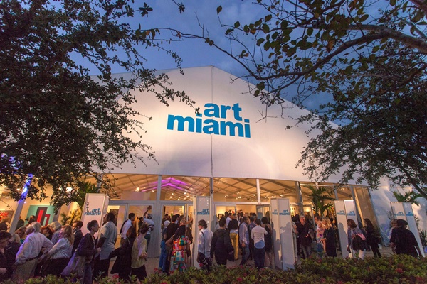 Art Miami 2023 - 5 > 10 December 2023 @artmiamifairs