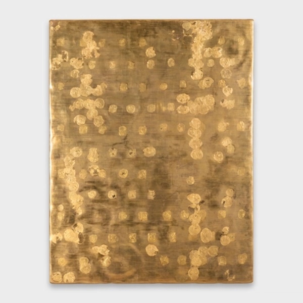 Yves Klein
Le silence est d’or (MG 10)

Gold leaf on panel
58½ × 45 inches (148.6 × 114.3 cm)