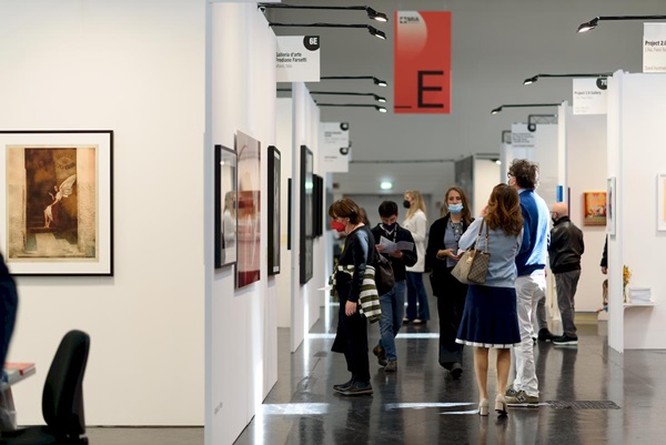 123 partecipants at MIA FAIR 2024 Milan, italy - April 11 > 14, 2024 @MIAPhotoFair
