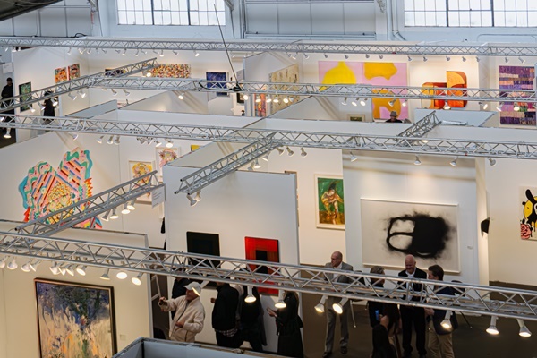 88 galleries at San Francisco Art Fair 2025 , U.S.A. - April 17 > 20, 2025 @artmrkt