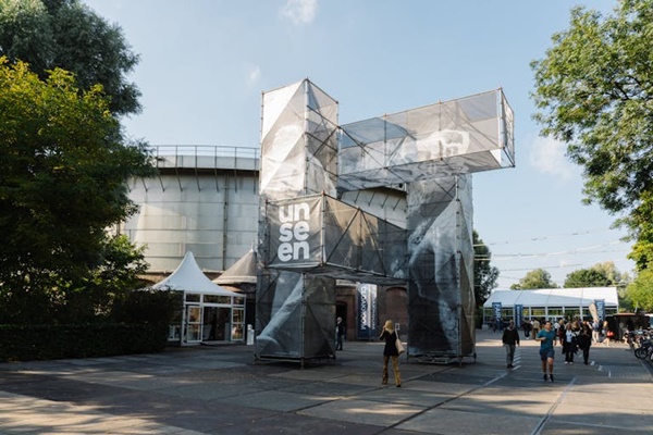 70 galleries at UNSEEN 2024 Amsterdam, NETHERLANDS - 19 > 22 September, 2024 @UnseenAmsterdam