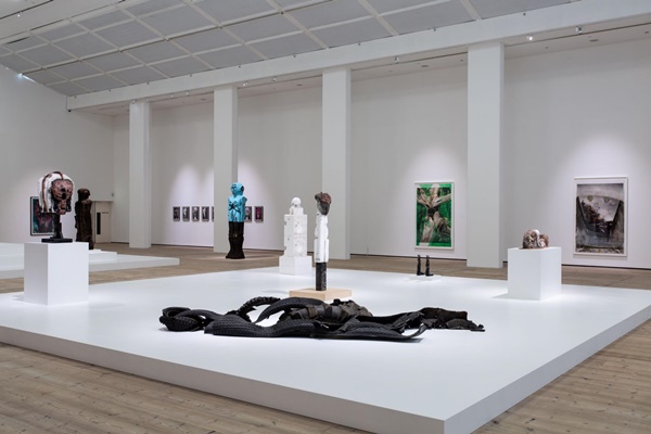 Huma Bhabha : Against Time