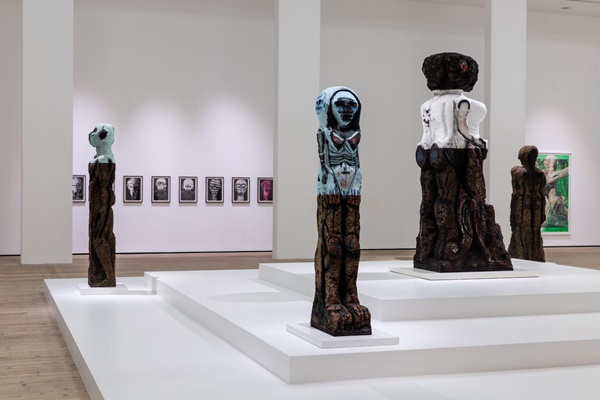 Huma Bhabha : Against Time