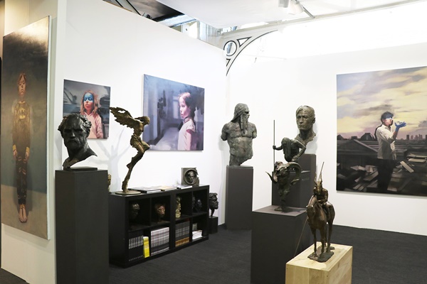 GALERIE BAYART, Paris FRANCE - London Art Fair 2020 