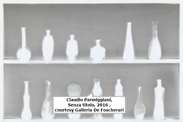 Claudio Parmiggiani, 
Senza titolo, 2016 , 
courtesy Galleria De Foscherari