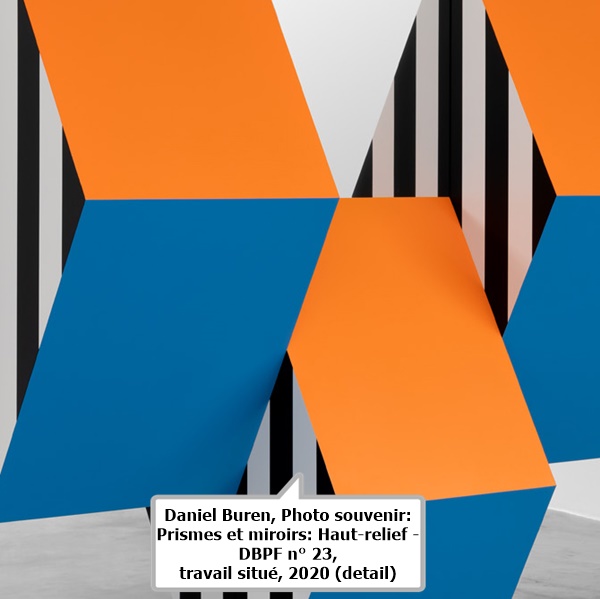 Daniel Buren, Photo souvenir: Prismes et miroirs: Haut-relief - DBPF n° 23, travail situé, 2020 (detail)