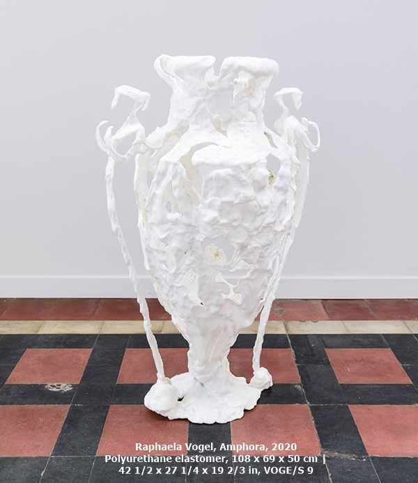 Raphaela Vogel, Amphora, 2020

Polyurethane elastomer, 108 x 69 x 50 cm | 42 1/2 x 27 1/4 x 19 2/3 in, VOGE/S 9