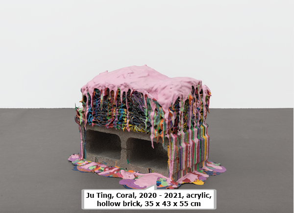 Ju Ting, Coral, 2020 - 2021, acrylic, hollow brick, 35 x 43 x 55 cm