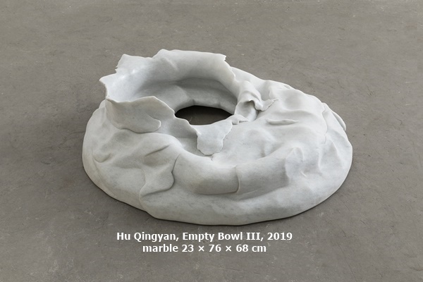 Hu Qingyan, Empty Bowl III, 2019
marble
23 × 76 × 68 cm