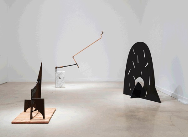 Darren Almond, Isamu Noguchi and Virginia Overton’ at White Cube West Palm Beach © the artists. Photo © White Cube (Oriol Tarridas)