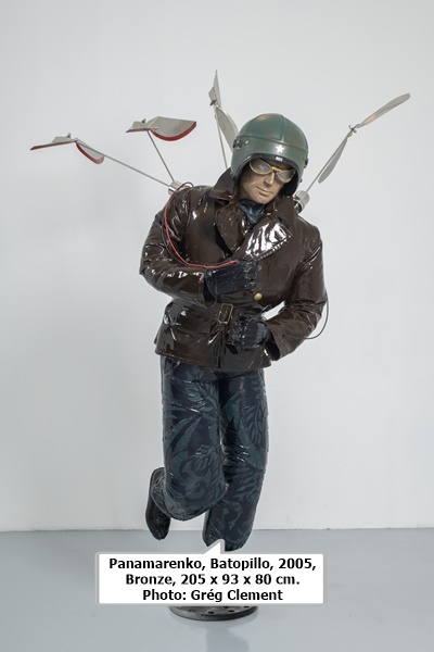 Panamarenko, Batopillo, 2005, Bronze, 205 x 93 x 80 cm. Photo: Grég Clement